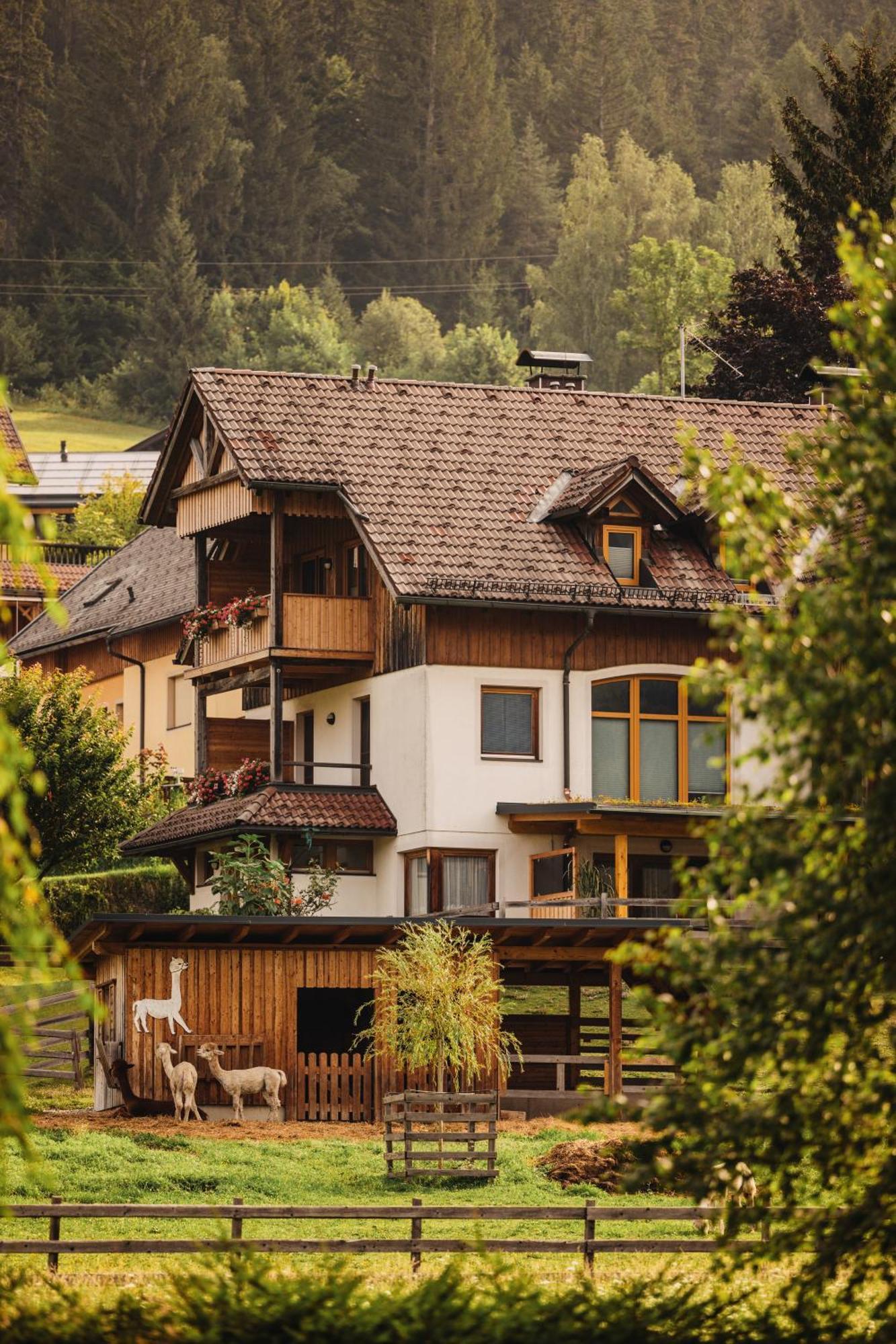 Hotel Winkler-Tuschnig Weissensee Exterior foto